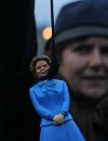 Des masques et statues à l'effigie de Thatcher étaient de la partie