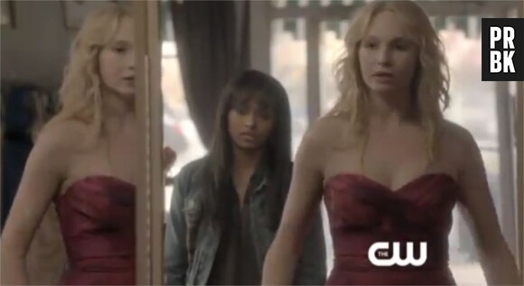 La robe de Caroline volée par Elena dans Vampire Diaries