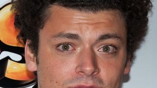 Kev Adams - Les Profs : "J'ai beaucoup observé Boulard, j'ai même imprimé des planches de BD" (INTERVIEW)