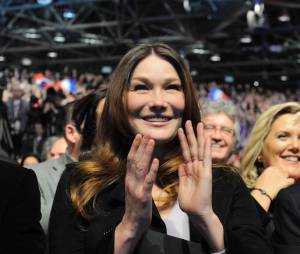 Carla Bruni, fragile après son accouchement