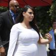 Kim Kardashian accro aux chaussures à talons