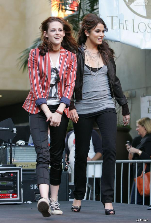 Kristen Stewart et Nikki Reed s'entendent très bien depuis leur rencontre sur le tournage de Twilight.