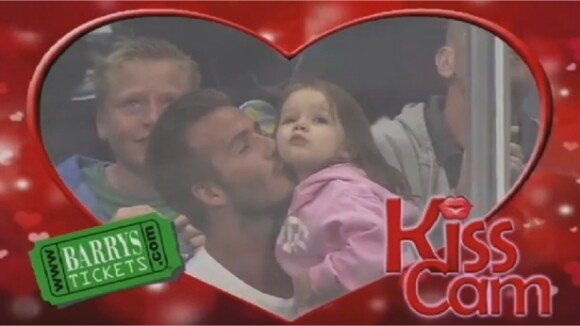 David Beckham : une kisscam craquante avec Harper