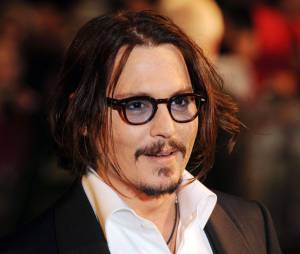 Johnny Depp, son retour dans Alice au Pays des Merveilles 2 quasi-sûr