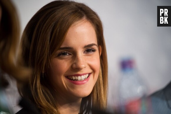 Emma Watson a le sourire à Cannes le 16 mai 2013
