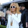 Rihanna sexy dans les rues de Paris
