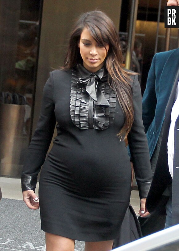 Kim Kardashian est une maman (presque) comme les autres