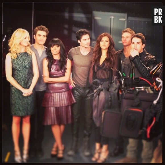 Vampire Diaries saison 5 : le casting dans les coulisses d'un photoshoot