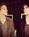 Vampire Diaries saison 5 : Zach Roerig et Steven R. McQueen dans les coulisses d'un photoshoot