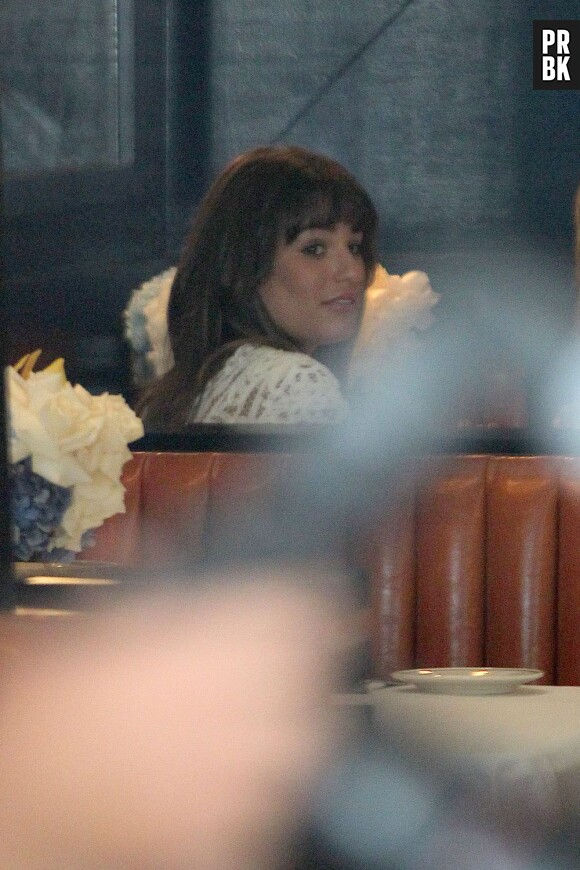 Lea Michele : une mine rassurante après la mort de Cory Monteith, le 3 août 2013 à Los Angeles