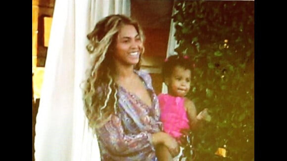 Beyoncé et Jay-Z : leur petite Blue Ivy élue "bébé le plus influent de la planète"