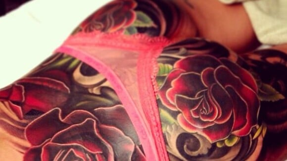 Cheryl Cole : son incroyable tatouage... sur les fesses !