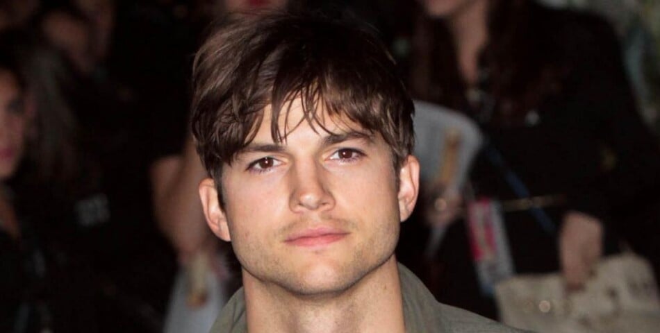 Ashton Kutcher sort avec Mila Kunis, sont ancienne partenaire de That 70&#039;s Show