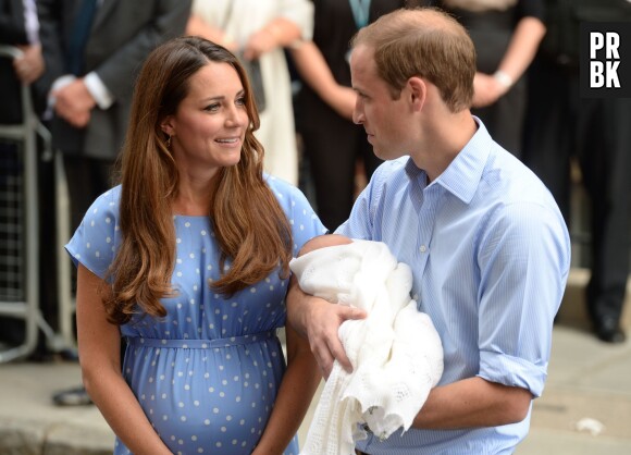 Kate Middleton avec un petit bidon après la naissance du Prince George