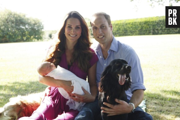 Kate Middleton portrait de famille avec William, George et le chien