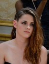 Kristen Stewart : l'actrice se lâche pour Balenciaga