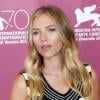 Scarlett Johansson a eu du mal à tourner les scènes de nu d'Under the Skin à la Mostra de Venise le 3 septembre 2013