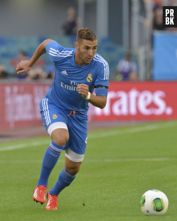 Karim Benzema : sa coupe de cheveux critiquée sur Twitter durant le match France-Géorgie du 6 septembre 2013