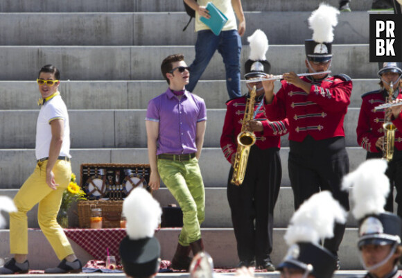 Glee saison 5, épisode 1 : Kurt et Blaine sur une photo