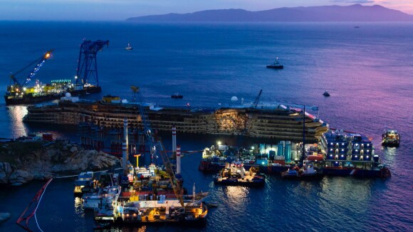 Costa Concordia : 600 millions d'euros pour redresser le bateau