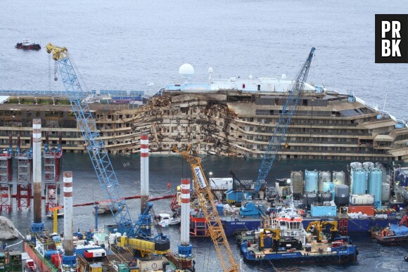 Le Costa Concordia a été redressé
