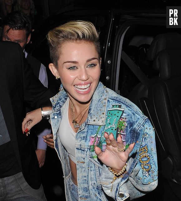 Miley Cyrus travaille déjà sur l'album qui succédera à Bangerz, sa nouvelle galette donc la sortie est prévue le 7 octobre 2013