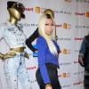 Nicki Minaj et son décolleté XXL pour le lancement de sa collection de vêtements avec Kmart à Los Angeles, le 15 octobre 2013