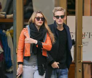 Cody Simpson : virée romantique à New York avec une mystérieuse inconnue le 29 octobre 2013