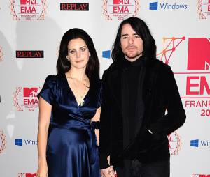 Lana Del Rey et Barrie-James O'Neill aux MTV EMA 2012