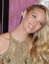 Candica Swanepoel : l'ange Victoria's Secret avec son Royal Fantasy Bra, un soutien-gorge en diamants et rubis à 10 millions de dollars