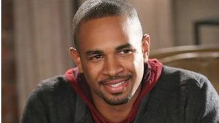 New Girl saison 3 : Damon Wayans Jr, aka Coach, s'incruste dans la série