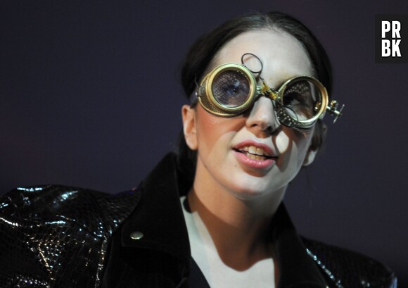 Lady Gaga : la diva extravagante fête la sortie de son album "ARTPOP" à New-York, le 10 novembre 2013