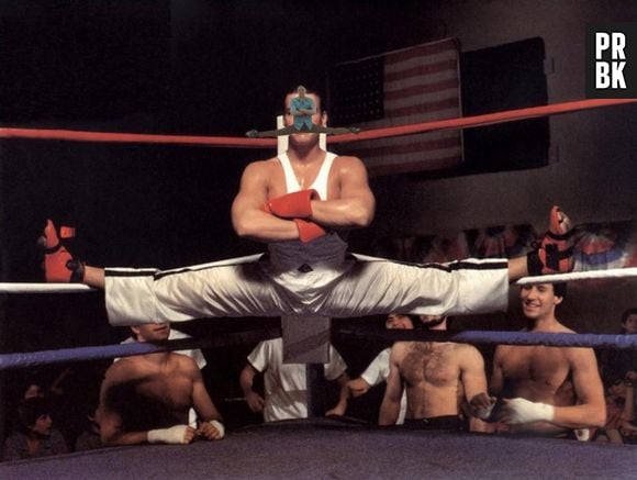 Le Tumblr "JCVD Style" compile les meilleures parodies du "grand-écart épique" de Jean-Claude Van Damme