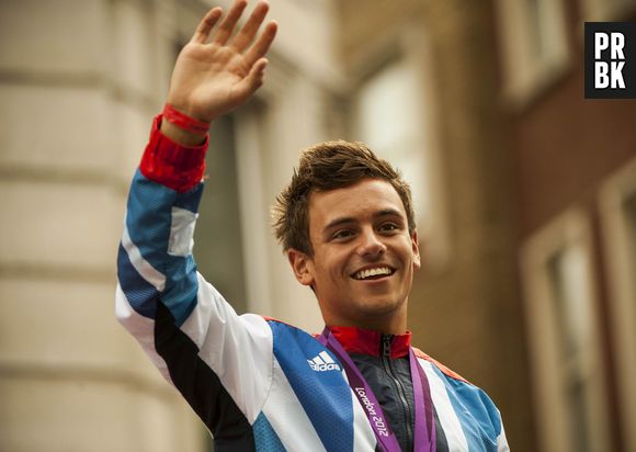 Tom Daley gay : le nageur de 19 ans fait son coming out sur Youtube