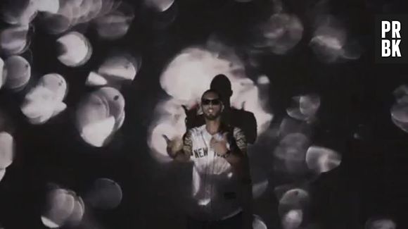 Disiz - Fuck les problèmes, le clip officiel extrait de l'album "Transe-Lucide"