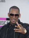 Chris Brown est soutenu par R. Kelly