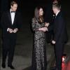 Kate Middleton sublime dans sa robe de dentelle à Londres le 11 décembre 2013