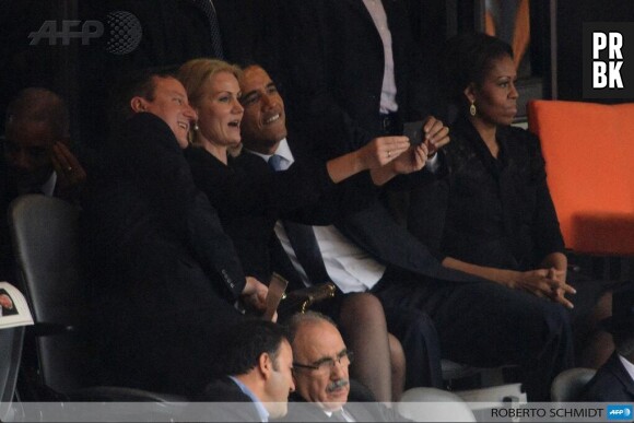 Barack Obama, parmi les 11 meilleurs selfies des stars en 2013