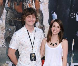 Emma Roberts et Evan Peters à l'avant-première de Lone Ranger, le 22 juin 2013 à L.A