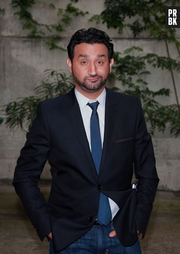Cyril Hanouna : son réveillon du nouvel an 2015 se fera en direct à la télévision