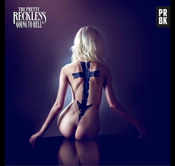 Taylor Momsen entièrement nue pour la pochette de son nouvel album