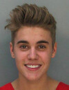 Justin Bieber : mugshot boutonneux après son arrestation, le 23 janvier 2014 à Miami