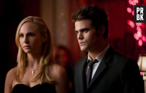 Vampire Diaries saison 5, épisode 13 : Caroline et Stefan sur une photo