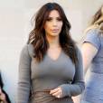 Kim Kardashian en brune dans les rues de Los Angeles, le 1er février 2014