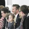 David Beckham, Harper, Cruz, Romeo et David au défilé de leur maman Victoria Beckham à New-York, le 9 février 2014