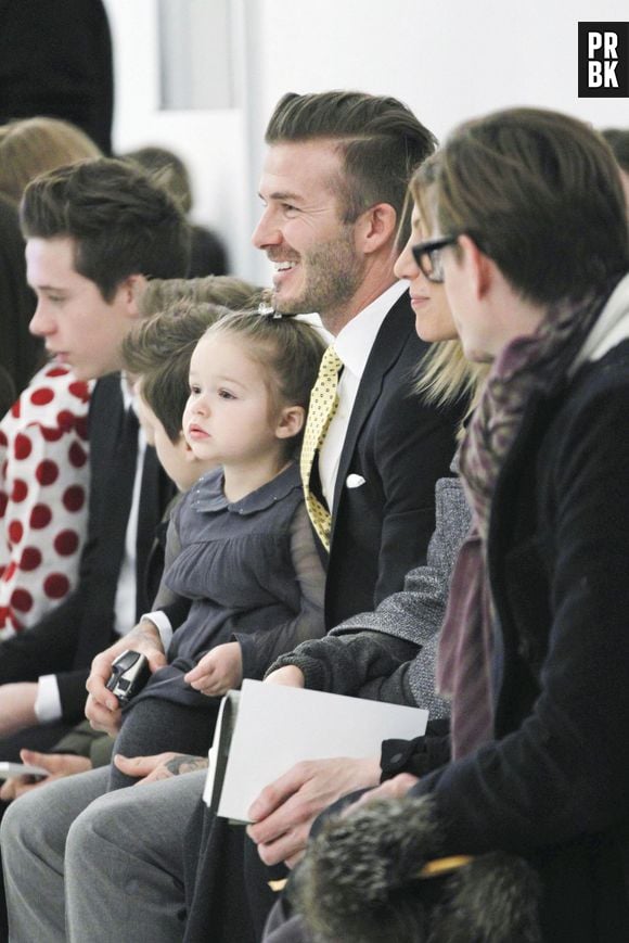 David Beckham, Harper, Cruz, Romeo et David au défilé de leur maman Victoria Beckham à New-York, le 9 février 2014