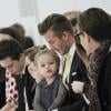 David Beckham, Harper, Cruz, Romeo et David au défilé de leur maman Victoria Beckham à New-York, le 9 février 2014