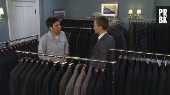 How I Met Your Mother saison 9 : Barney va hésiter sur son costume