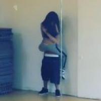 Justin Bieber et Selena Gomez : danse sexy et dédicace romantique