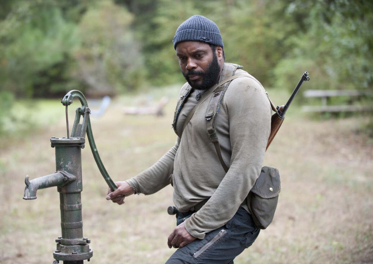 Photo : Walking Dead saison 4, épisode 14 : Tyrese sur une photo